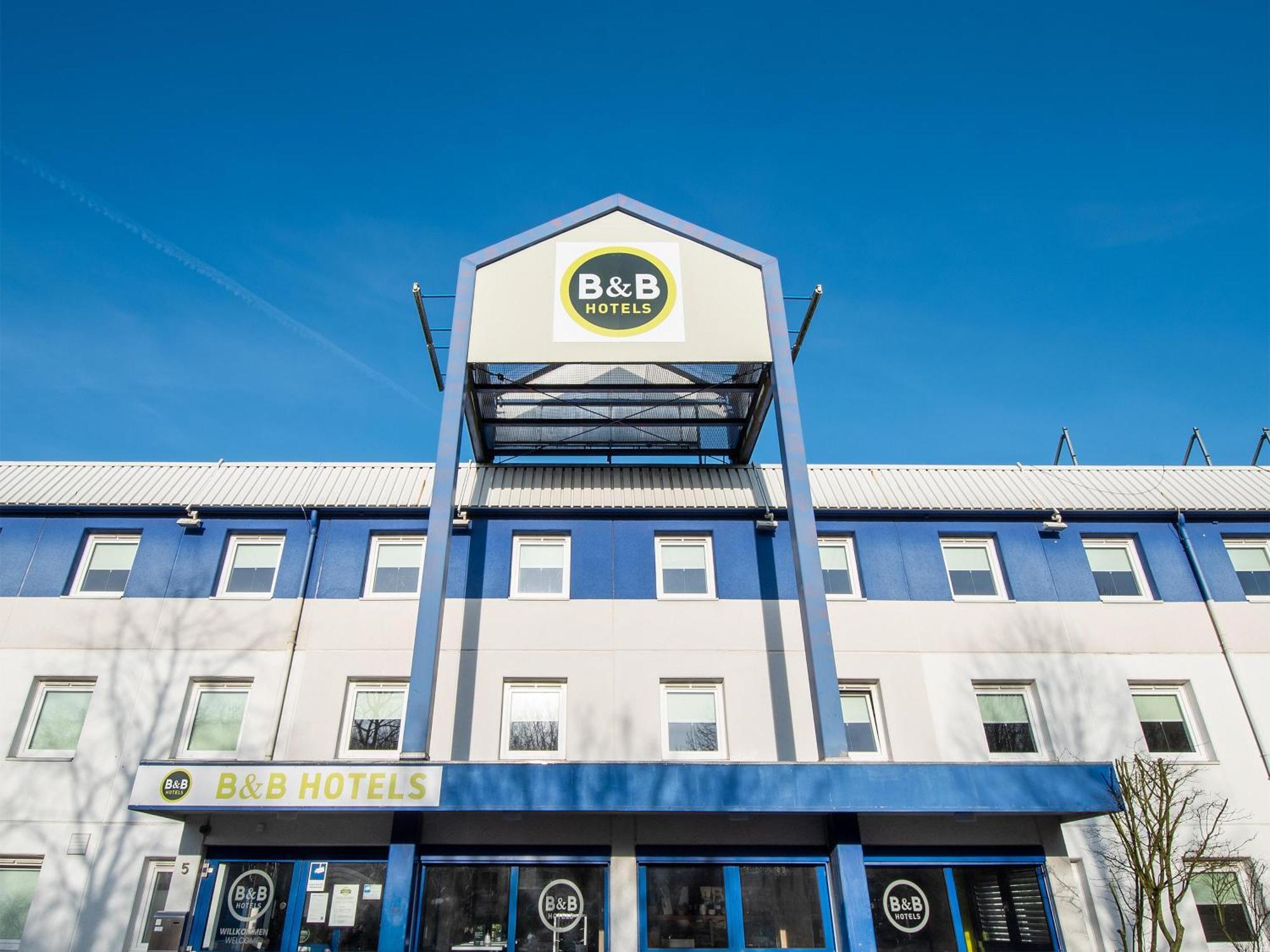 B&B Hotel Rostock-Broderstorf Экстерьер фото